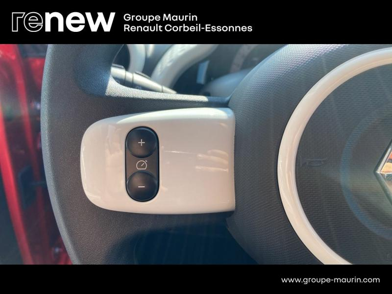 Photo 12 de l’annonce de RENAULT Twingo d’occasion à vendre à CORBEIL-ESSONNES