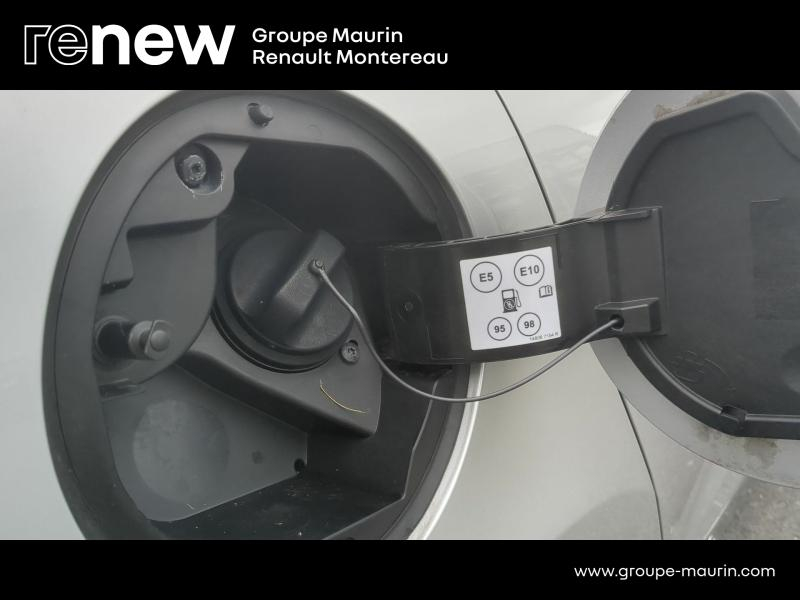 Photo 16 de l’annonce de RENAULT Clio d’occasion à vendre à VARENNES SUR SEINE