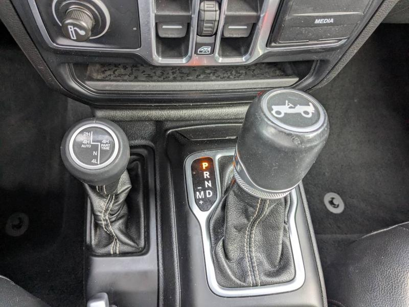 Photo 18 de l’annonce de JEEP Wrangler d’occasion à vendre à FRÉJUS