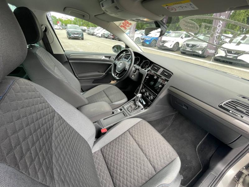 Photo 9 de l’annonce de VOLKSWAGEN Golf d’occasion à vendre à GRENOBLE
