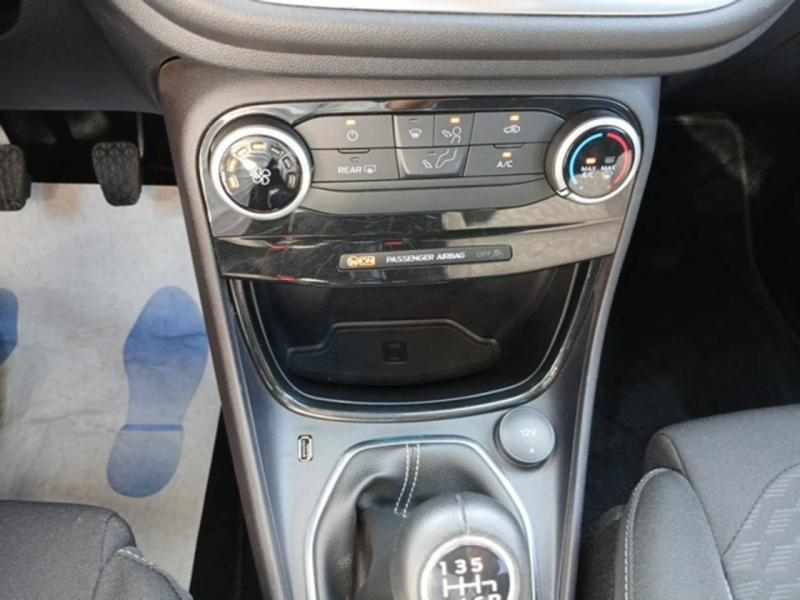 Photo 9 de l’annonce de FORD Puma d’occasion à vendre à NÎMES