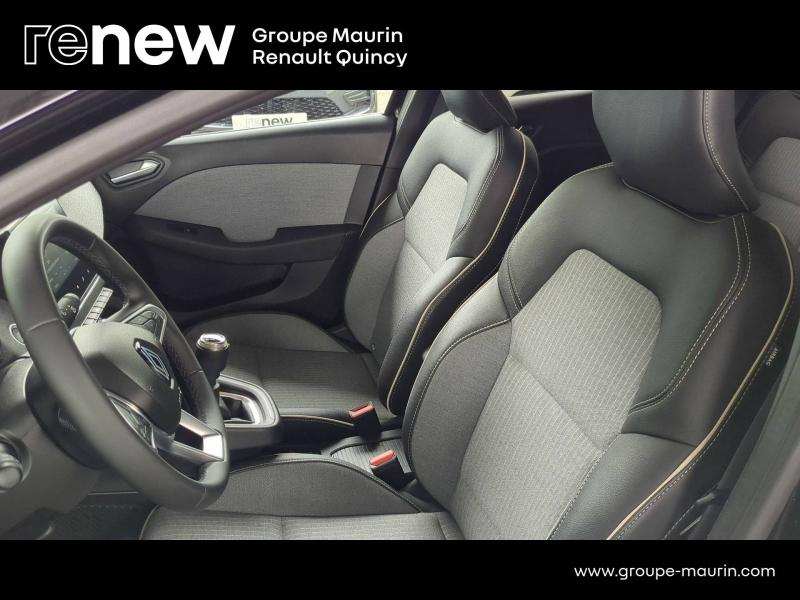 Photo 19 de l’annonce de RENAULT Clio d’occasion à vendre à QUINCY-SOUS-SÉNART