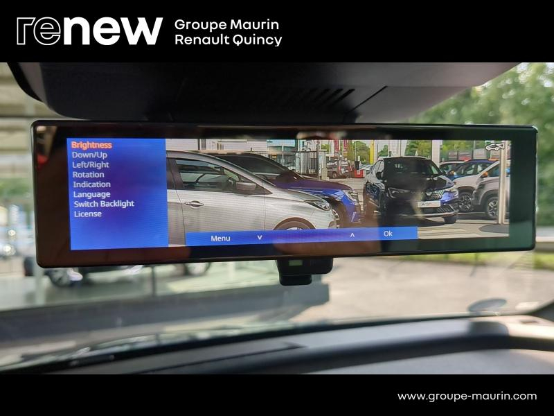 Photo 13 de l’annonce de RENAULT Megane d’occasion à vendre à QUINCY-SOUS-SÉNART