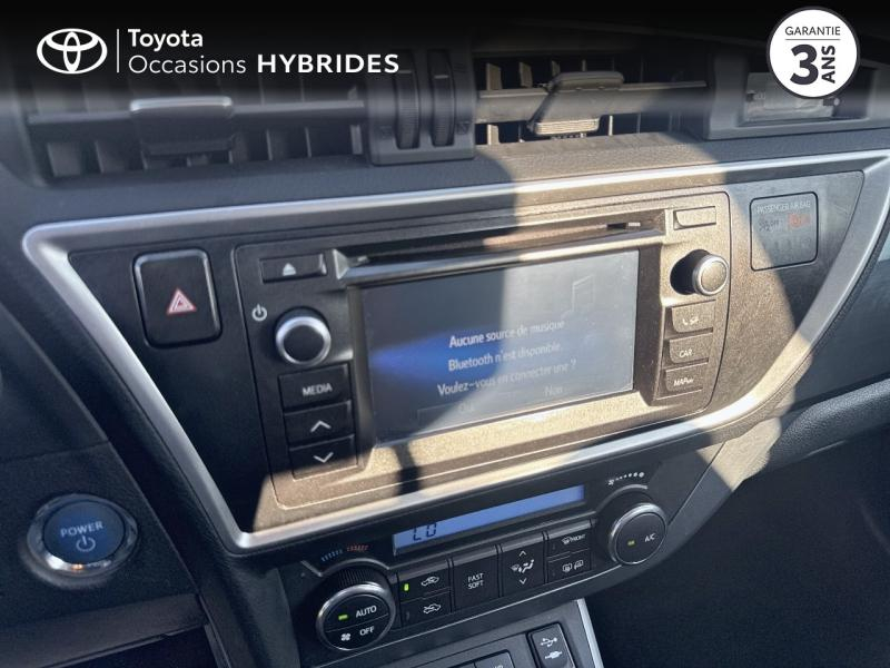 Photo 15 de l’annonce de TOYOTA Auris d’occasion à vendre à LATTES