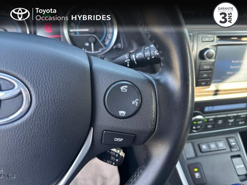 Photo 17 de l’annonce de TOYOTA Auris d’occasion à vendre à LATTES