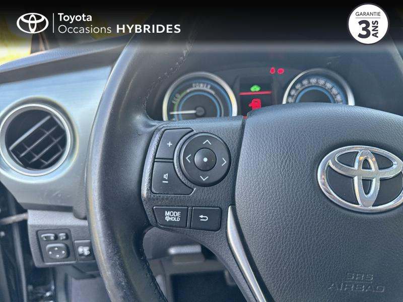 Photo 19 de l’annonce de TOYOTA Auris d’occasion à vendre à LATTES