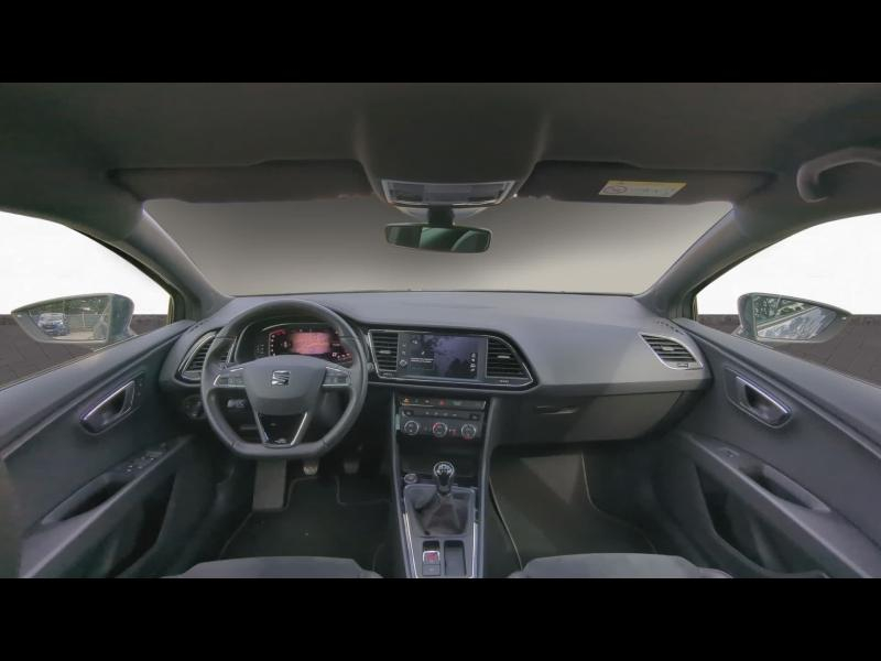 Photo 7 de l’annonce de SEAT Leon d’occasion à vendre à BOLLÈNE