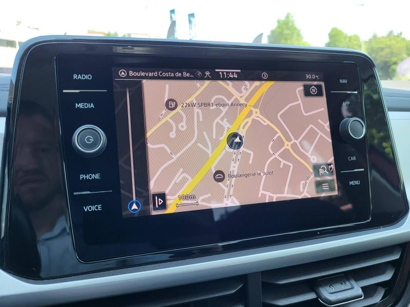 Photo 10 de l’annonce de VOLKSWAGEN T-Roc d’occasion à vendre à ANNECY