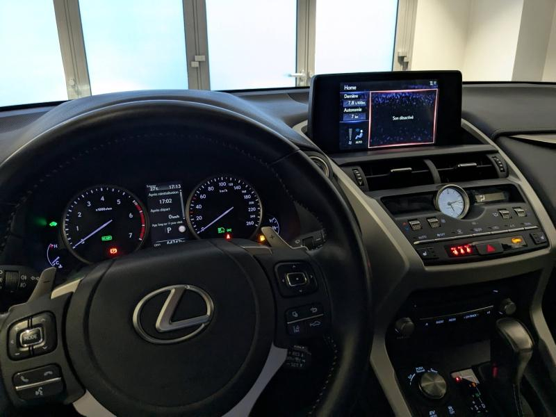 Photo 4 de l’annonce de LEXUS NX d’occasion à vendre à AUBIÈRE