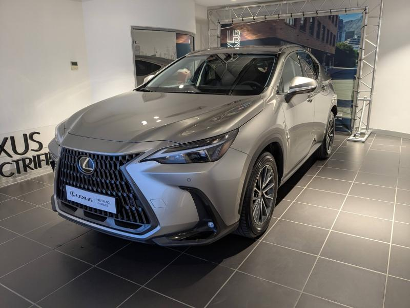 Photo 3 de l’annonce de LEXUS NX d’occasion à vendre à AUBIÈRE
