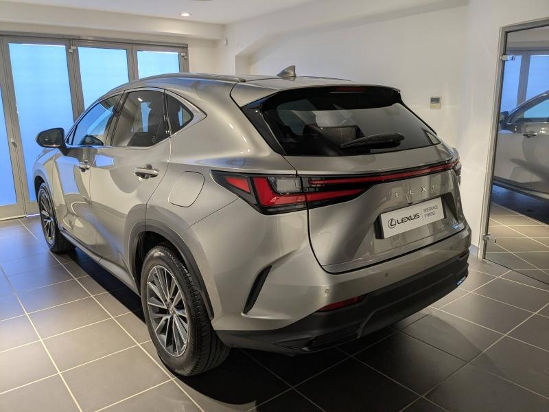 Photo 13 de l’annonce de LEXUS NX d’occasion à vendre à AUBIÈRE