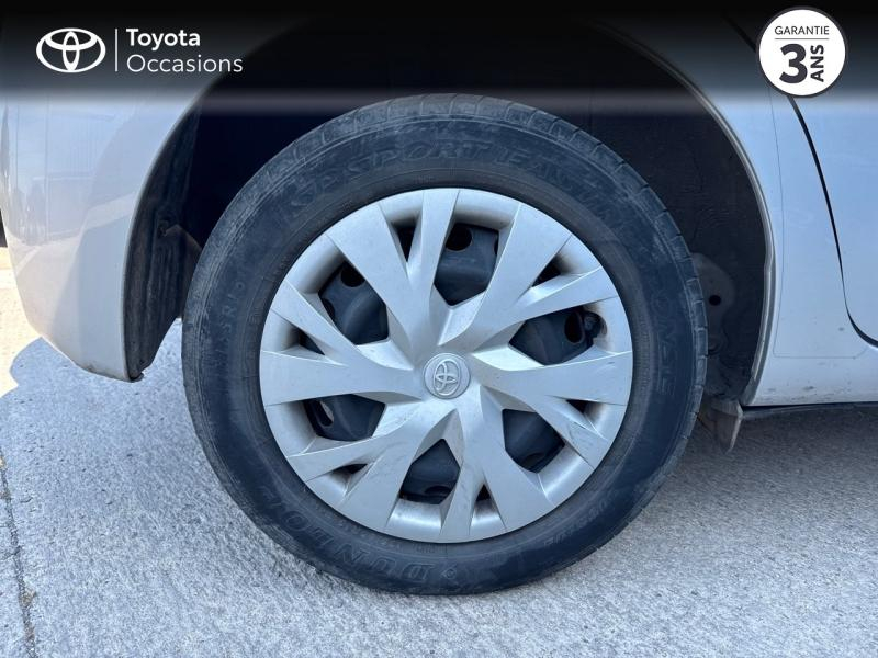 Photo 16 de l’annonce de TOYOTA Yaris d’occasion à vendre à SÈTE