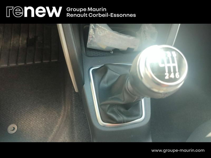 Photo 20 de l’annonce de DACIA Duster d’occasion à vendre à CORBEIL-ESSONNES