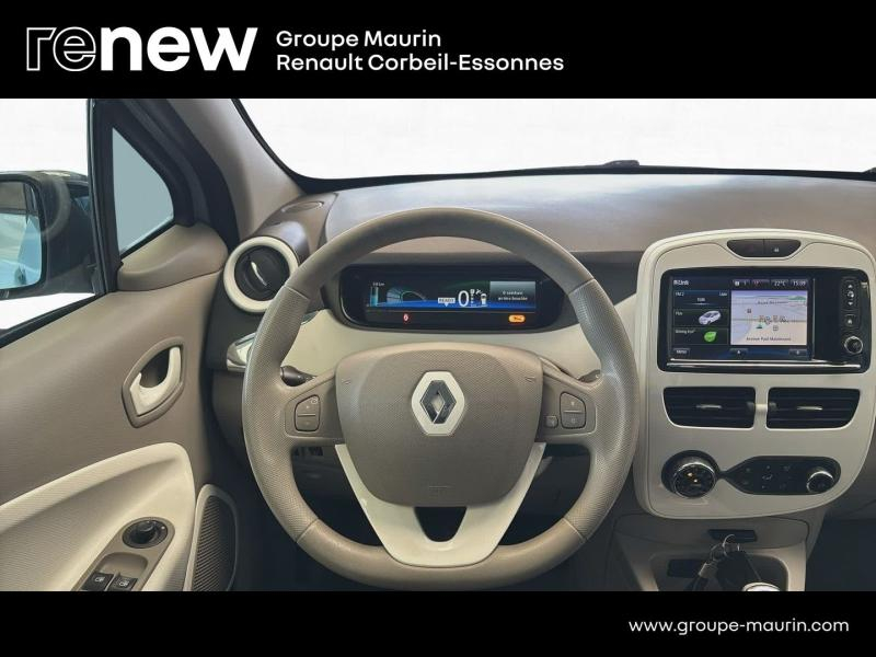Photo 12 de l’annonce de RENAULT Zoe d’occasion à vendre à CORBEIL-ESSONNES