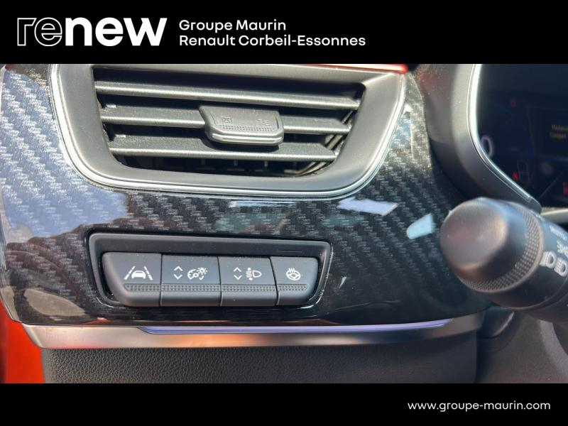 Photo 15 de l’annonce de RENAULT Arkana d’occasion à vendre à CORBEIL-ESSONNES