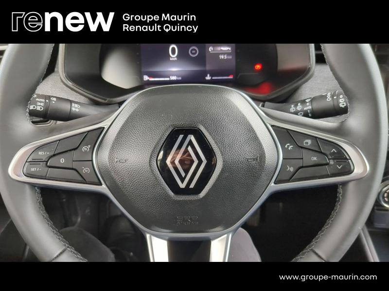 Photo 11 de l’annonce de RENAULT Clio d’occasion à vendre à QUINCY-SOUS-SÉNART