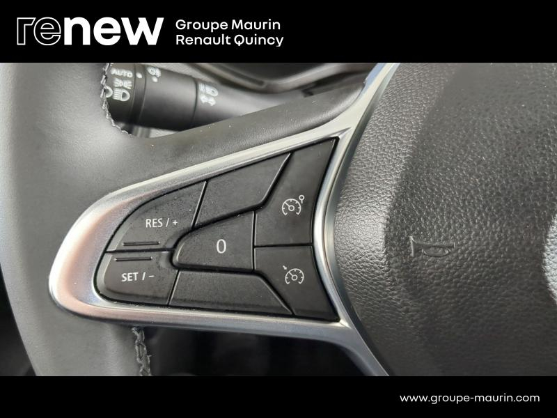 Photo 12 de l’annonce de RENAULT Clio d’occasion à vendre à QUINCY-SOUS-SÉNART