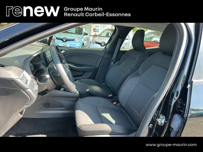 Photo 11 de l’annonce de RENAULT Clio d’occasion à vendre à CORBEIL-ESSONNES