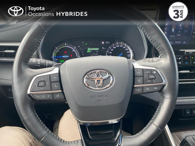 Photo 9 de l’annonce de TOYOTA Highlander d’occasion à vendre à AUBIÈRE