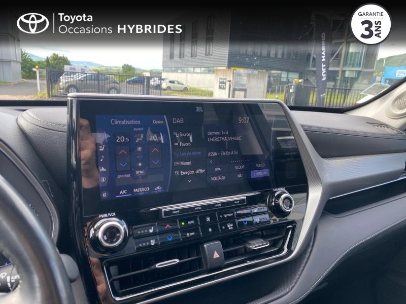 Photo 15 de l’annonce de TOYOTA Highlander d’occasion à vendre à AUBIÈRE
