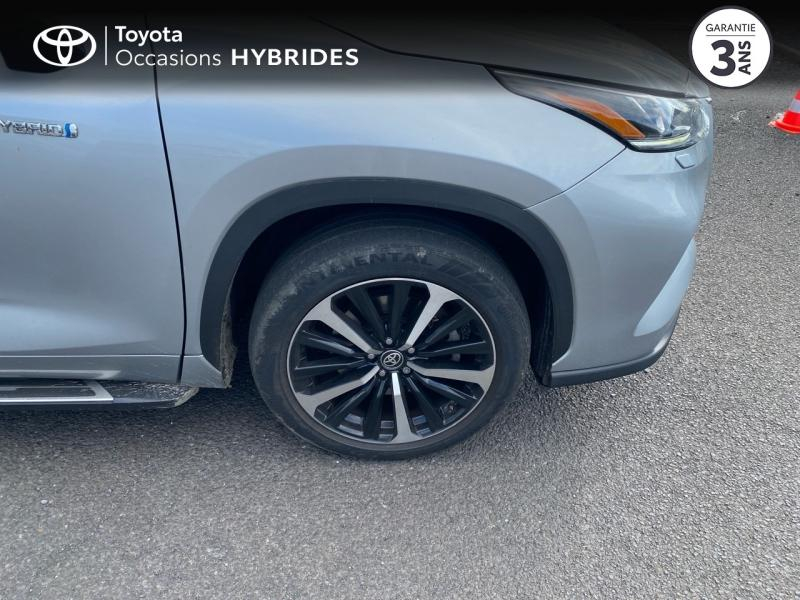 Photo 16 de l’annonce de TOYOTA Highlander d’occasion à vendre à AUBIÈRE