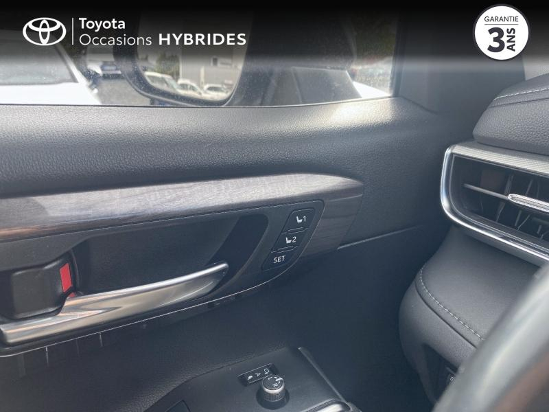 Photo 20 de l’annonce de TOYOTA Highlander d’occasion à vendre à AUBIÈRE