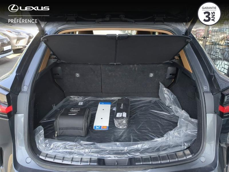 Photo 10 de l’annonce de LEXUS NX d’occasion à vendre à LATTES