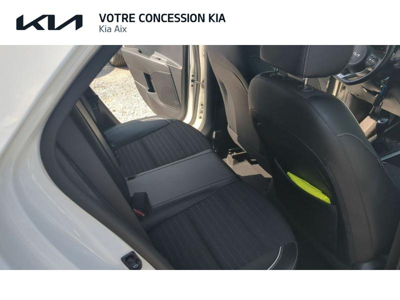Photo 11 de l’annonce de KIA Rio d’occasion à vendre à AIX-EN-PROVENCE