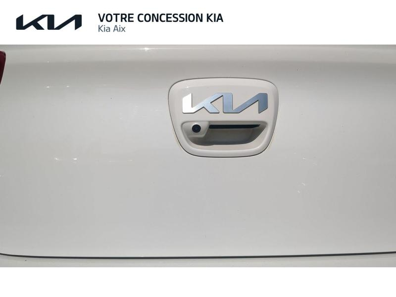 Photo 13 de l’annonce de KIA Rio d’occasion à vendre à AIX-EN-PROVENCE