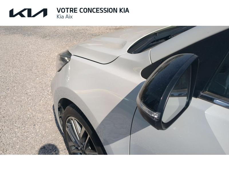 Photo 14 de l’annonce de KIA Rio d’occasion à vendre à AIX-EN-PROVENCE