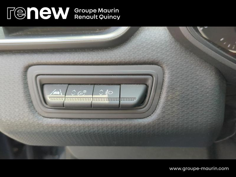 Photo 6 de l’annonce de RENAULT Clio d’occasion à vendre à QUINCY-SOUS-SÉNART