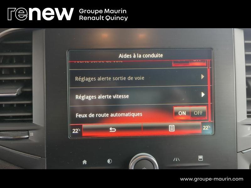 Photo 12 de l’annonce de RENAULT Megane d’occasion à vendre à QUINCY-SOUS-SÉNART
