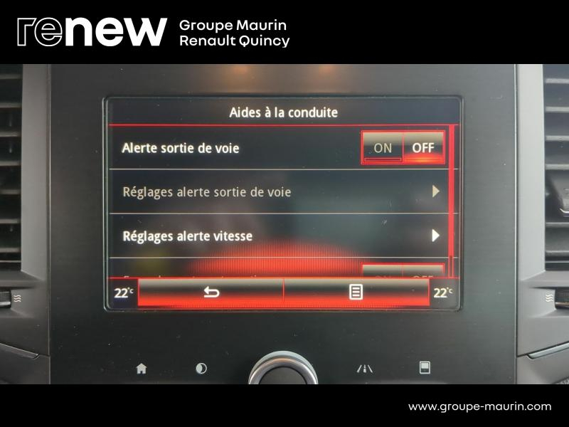 Photo 13 de l’annonce de RENAULT Megane d’occasion à vendre à QUINCY-SOUS-SÉNART