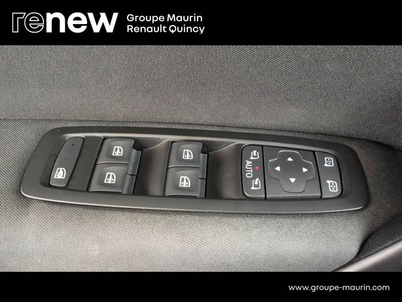 Photo 14 de l’annonce de RENAULT Megane d’occasion à vendre à QUINCY-SOUS-SÉNART