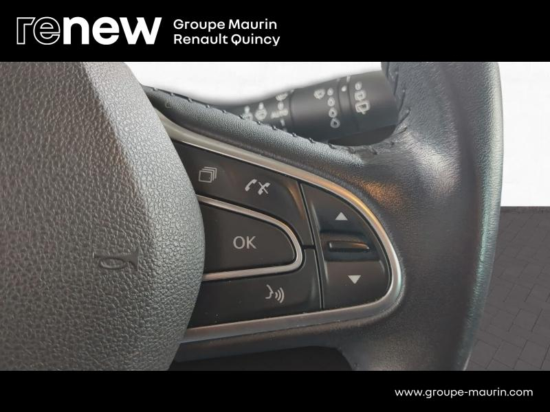 Photo 16 de l’annonce de RENAULT Megane d’occasion à vendre à QUINCY-SOUS-SÉNART