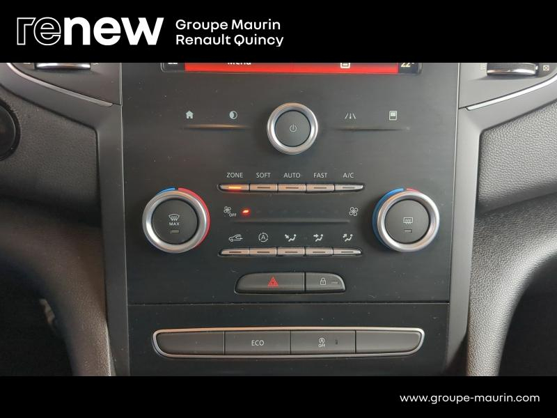 Photo 17 de l’annonce de RENAULT Megane d’occasion à vendre à QUINCY-SOUS-SÉNART