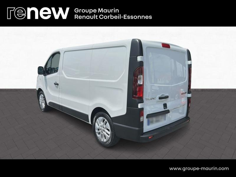 Photo 7 de l’annonce de RENAULT Trafic Fg VUL d’occasion à vendre à CORBEIL-ESSONNES