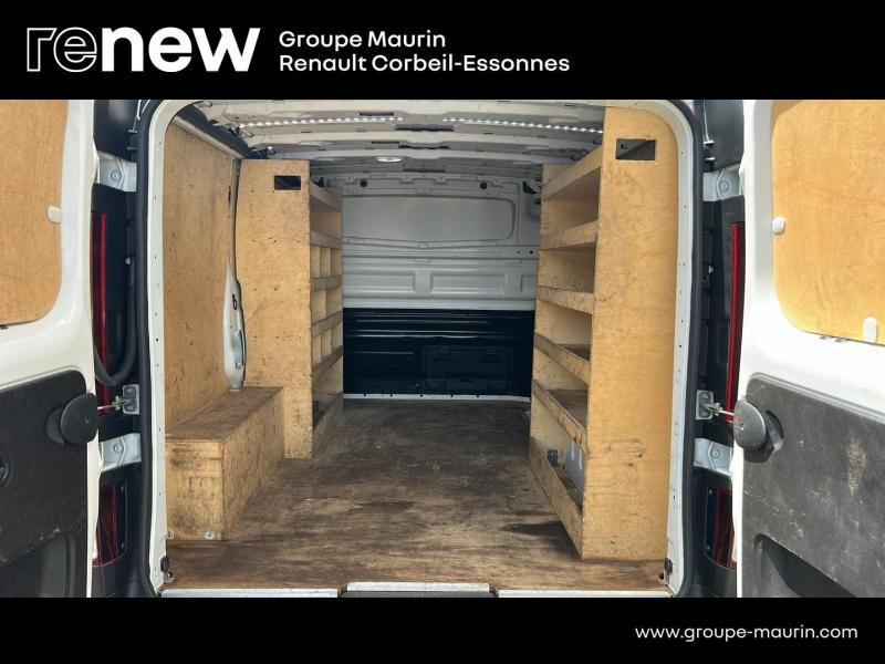 Photo 9 de l’annonce de RENAULT Trafic Fg VUL d’occasion à vendre à CORBEIL-ESSONNES