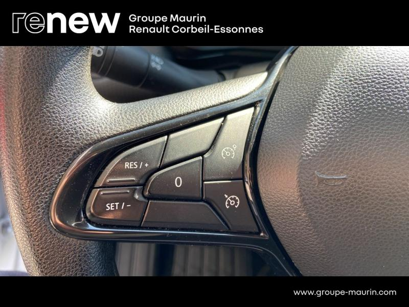 Photo 15 de l’annonce de RENAULT Clio Sté VUL d’occasion à vendre à CORBEIL-ESSONNES