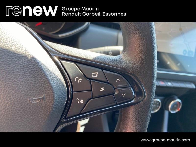 Photo 16 de l’annonce de RENAULT Clio Sté VUL d’occasion à vendre à CORBEIL-ESSONNES