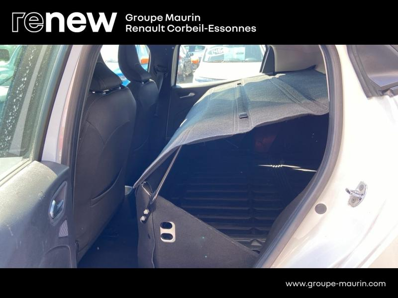 Photo 20 de l’annonce de RENAULT Clio Sté VUL d’occasion à vendre à CORBEIL-ESSONNES