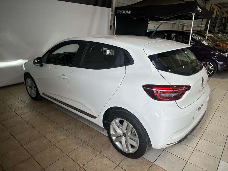 Photo 6 de l’annonce de RENAULT Clio d’occasion à vendre à CHENNEVIÈRES-SUR-MARNE