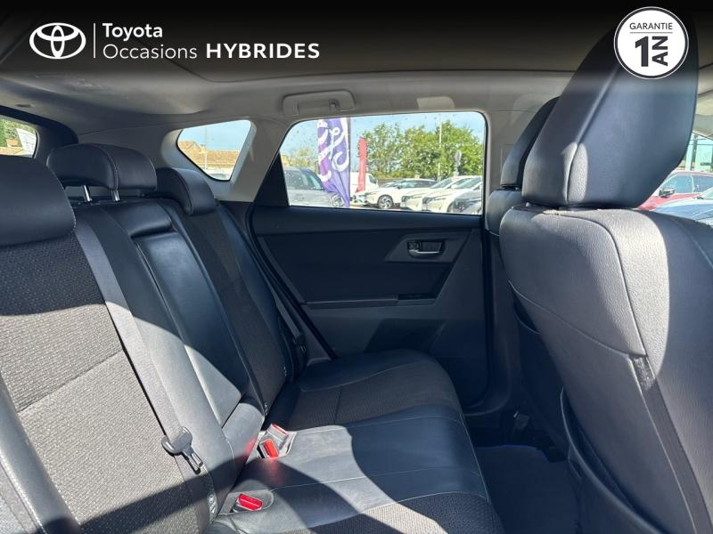 Photo 7 de l’annonce de TOYOTA Auris d’occasion à vendre à CAVAILLON