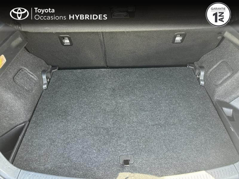 Photo 10 de l’annonce de TOYOTA Auris d’occasion à vendre à CAVAILLON