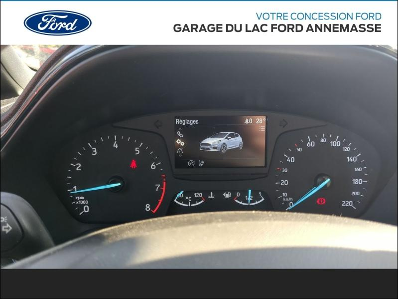 Photo 9 de l’annonce de FORD Fiesta d’occasion à vendre à ANNEMASSE