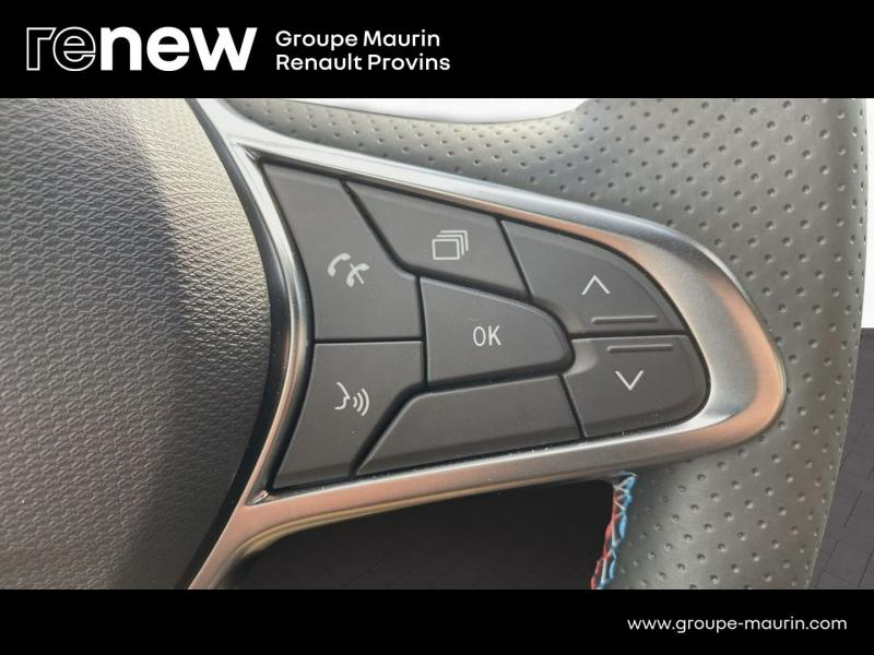 Photo 16 de l’annonce de RENAULT Clio d’occasion à vendre à PROVINS