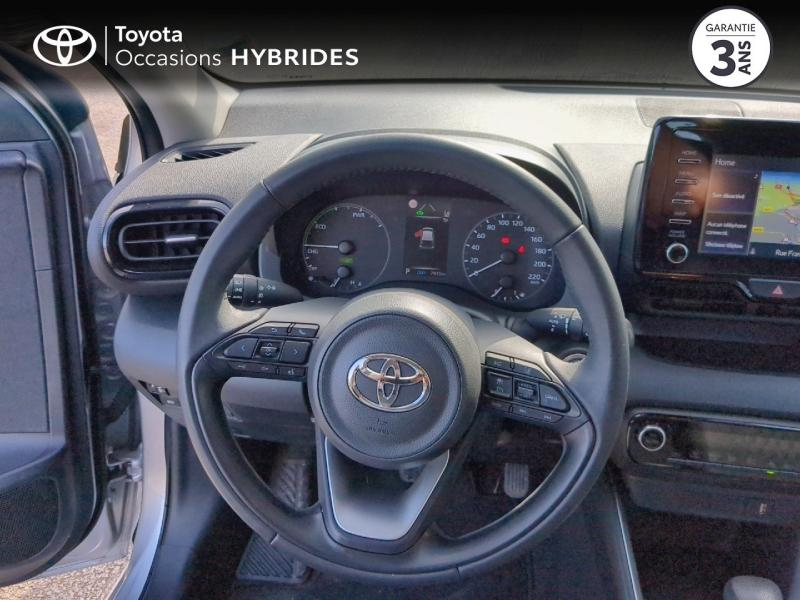 Photo 9 de l’annonce de TOYOTA Yaris d’occasion à vendre à NÎMES