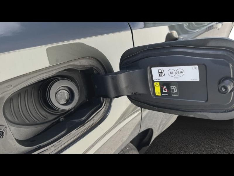 Photo 16 de l’annonce de VOLVO XC60 d’occasion à vendre à TOULON