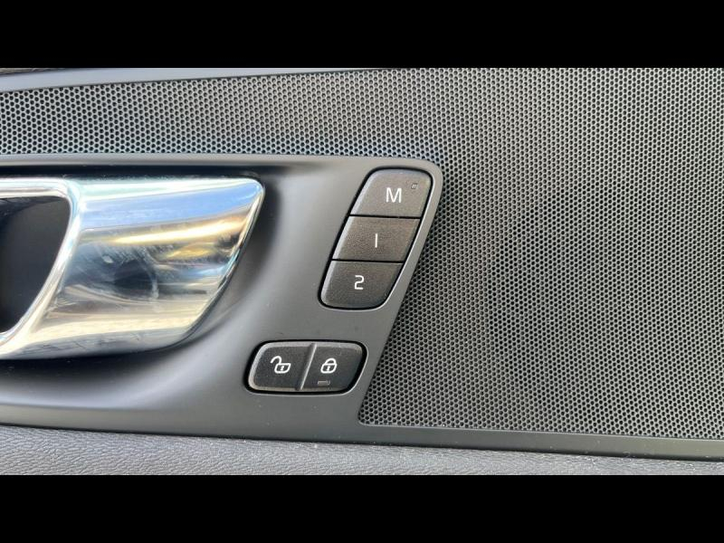 Photo 18 de l’annonce de VOLVO XC60 d’occasion à vendre à TOULON