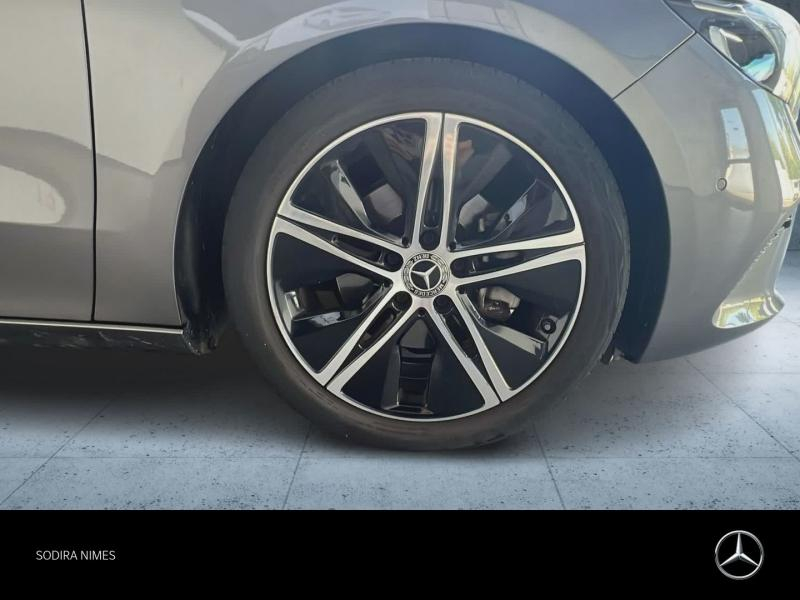 Photo 10 de l’annonce de MERCEDES-BENZ Classe B d’occasion à vendre à NIMES